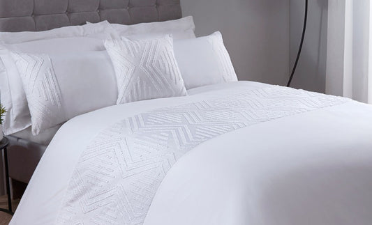 Why Choose White Bedding?