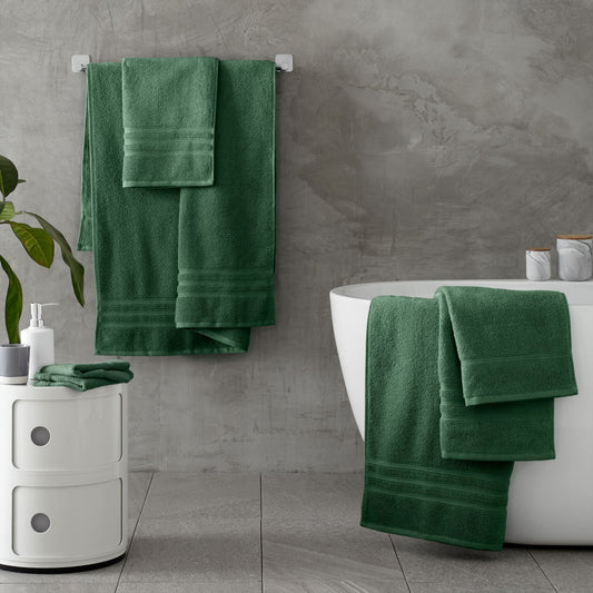 Catherine Lansfield Zero Twist Forest Green Cotton Towels