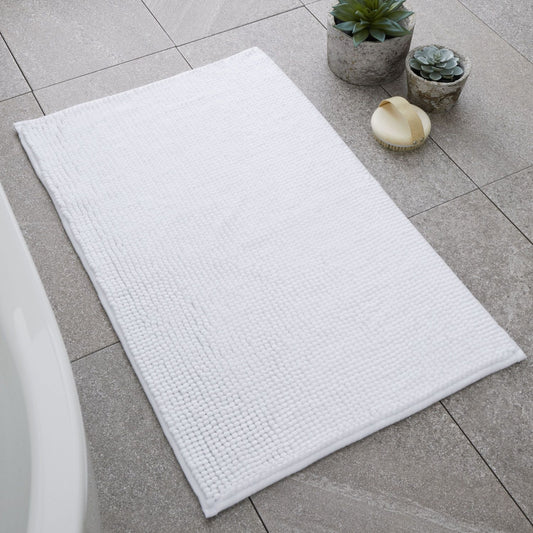 Catherine Lansfield Bobble White Bath Mat
