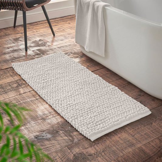 Bianca Aspen White Bobble Bath Runner