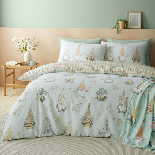 Catherine Lansfield Spring Gonks Mint Green Reversible Duvet Set