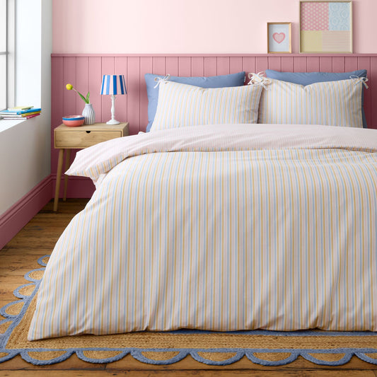 Catherine Lansfield Brighton Stripe Pastel Bow Trim Duvet Set