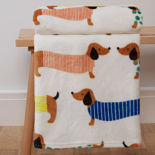 Dog Pals Sausage Dog Printed Fleece Throw (130cm x 150cm)