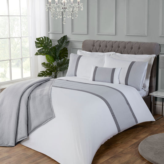 Eton Grey Pinsonic Velvet Super Soft Duvet Set