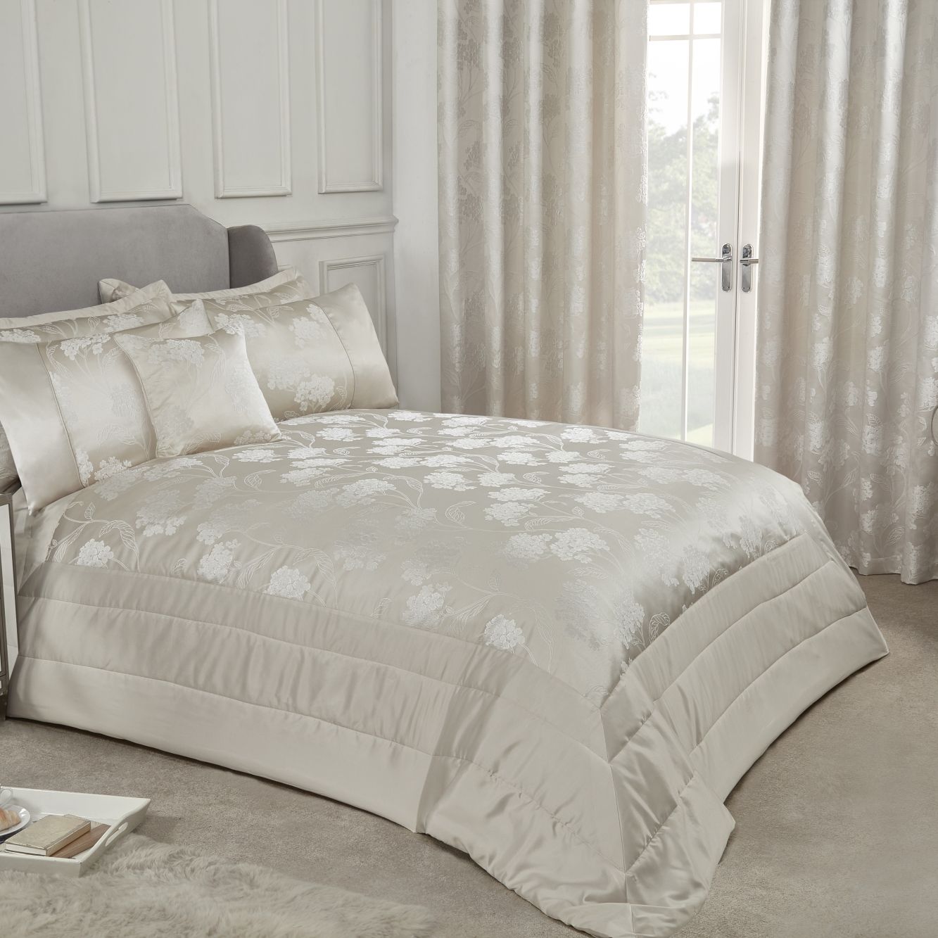 Blossom Cream Embellished Jacquard Quilted Bedspread Set (220cm x 240c