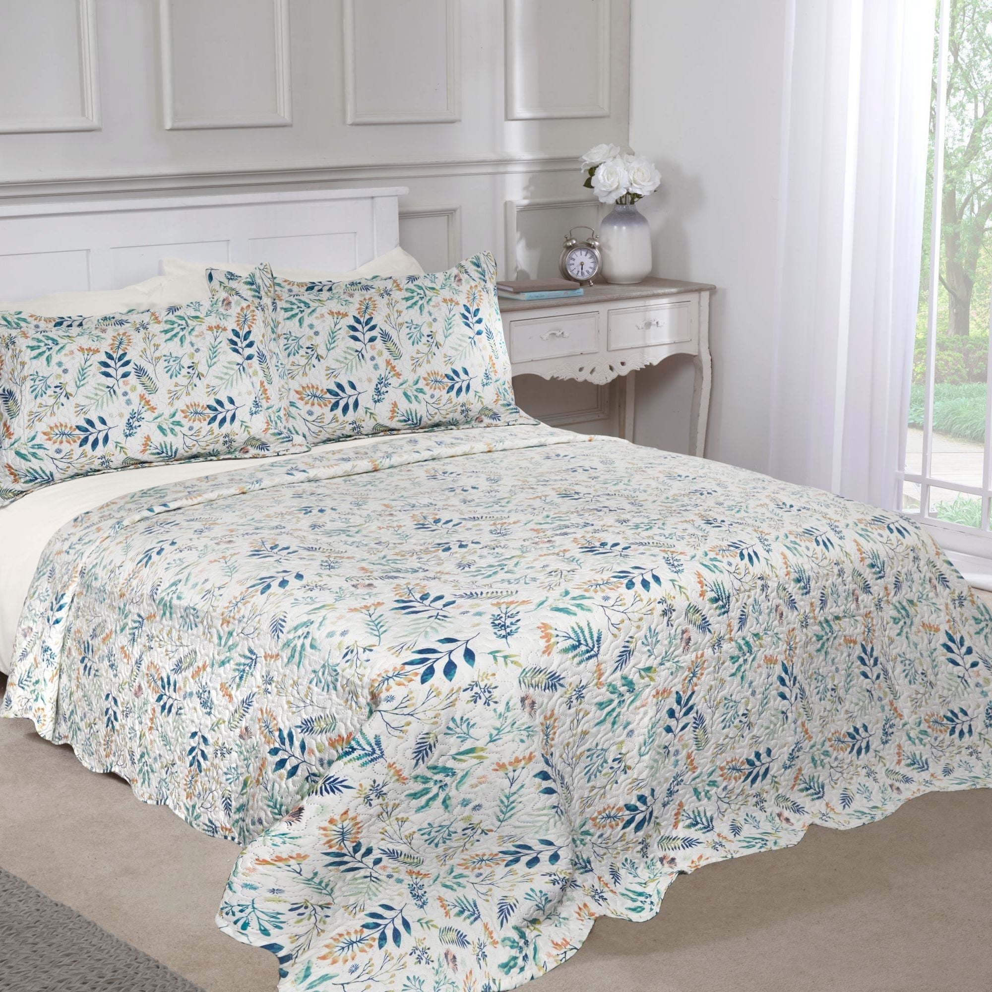 Fernley Quilted Patchwork Bedspread Set Julian Charles Home