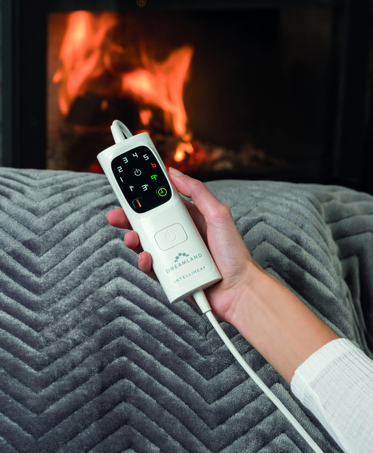 Julian Charles Bedding, Curtains, Duvets, Throws, Cushions Julian