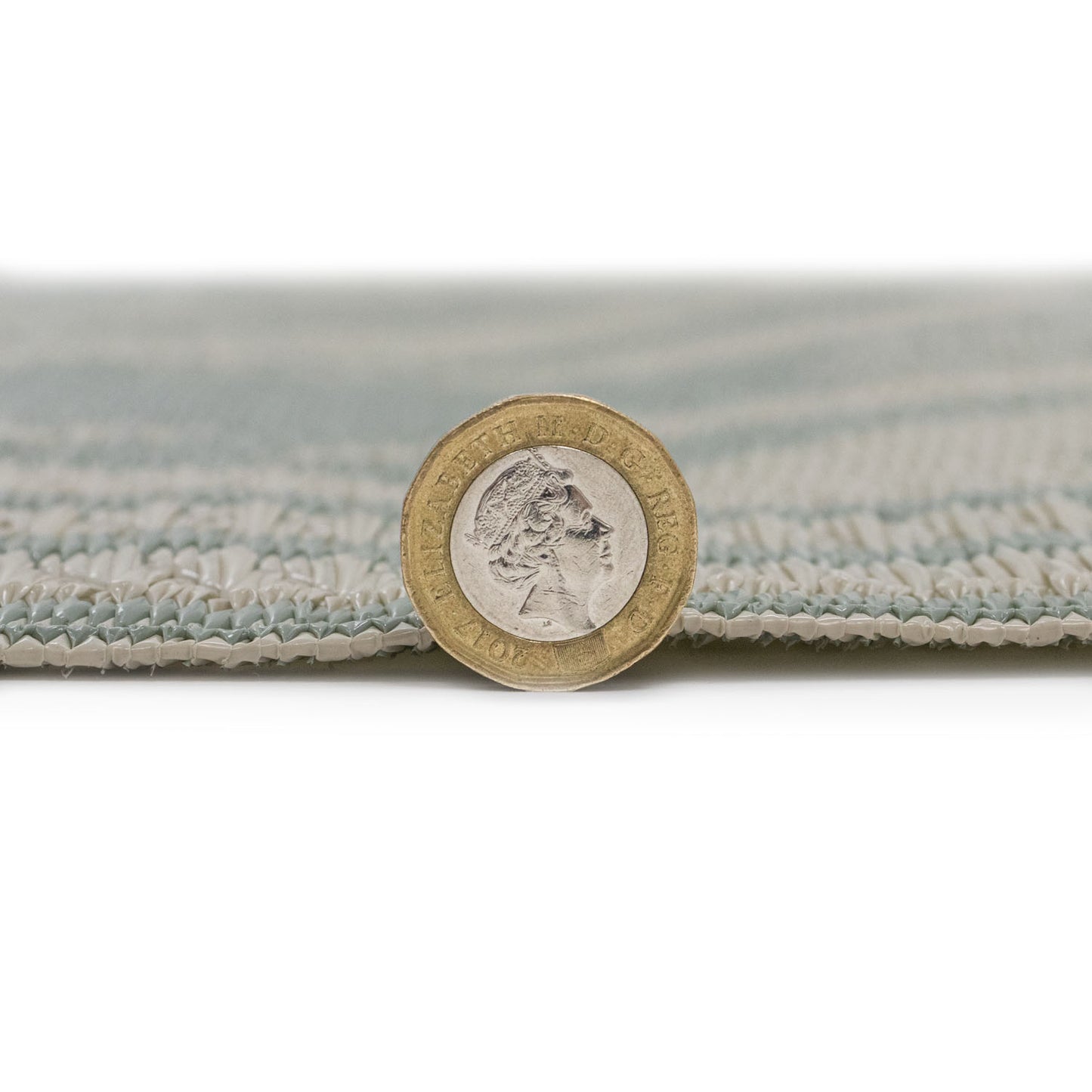 Lightweight Reversible Green Small Leaf Pattern Outdoor Rug