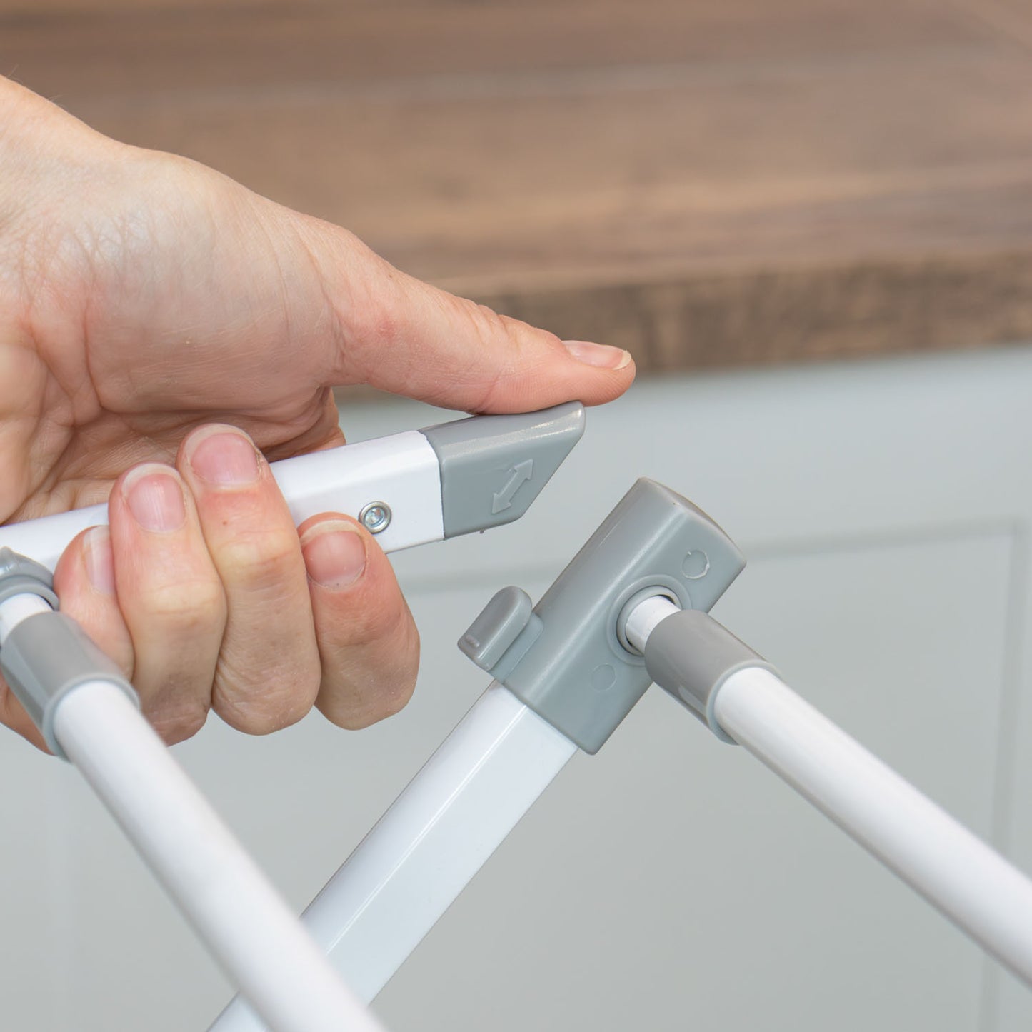 Extendable 3 Tier Concertina Clothes Airer