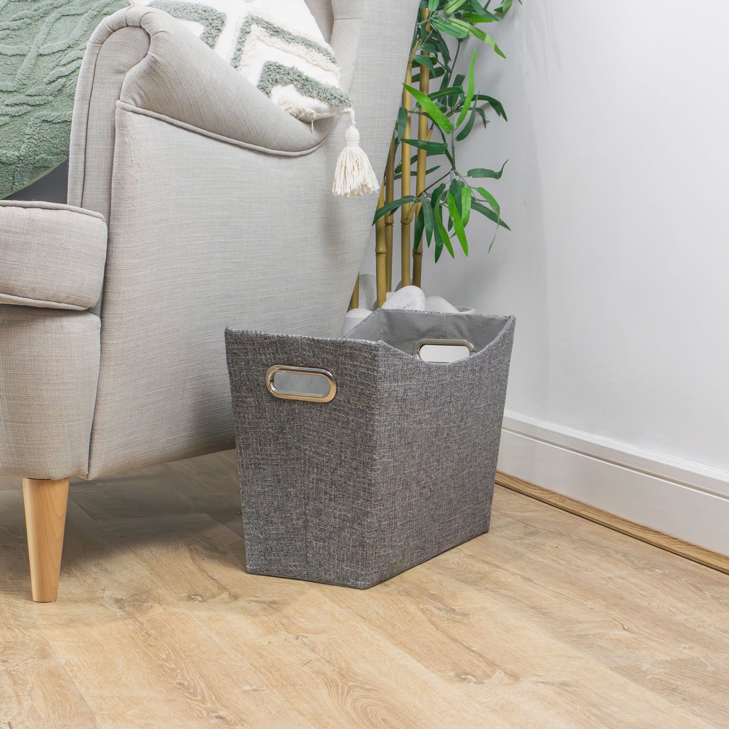 Chroma Magazine Grey Storage Holder
