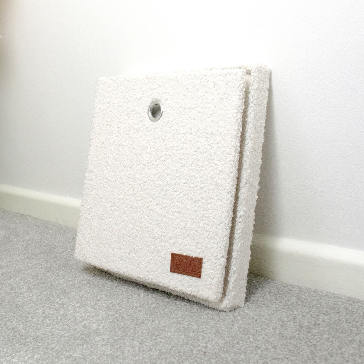 Shiro Boucle Fabric Cube Foldable Box with Lid