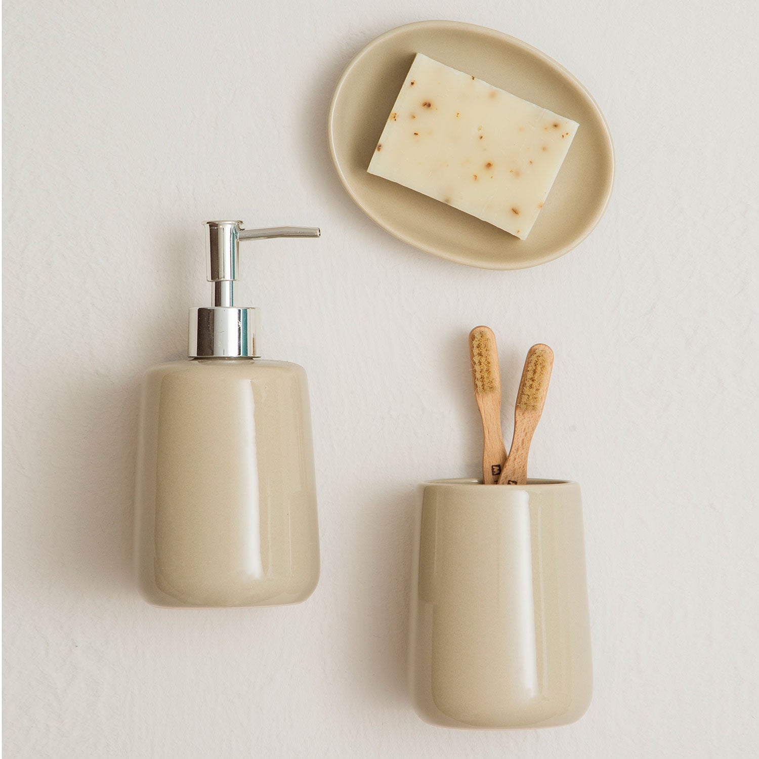 Moon Natural 3 Piece Bathroom Set – Julian Charles Home 