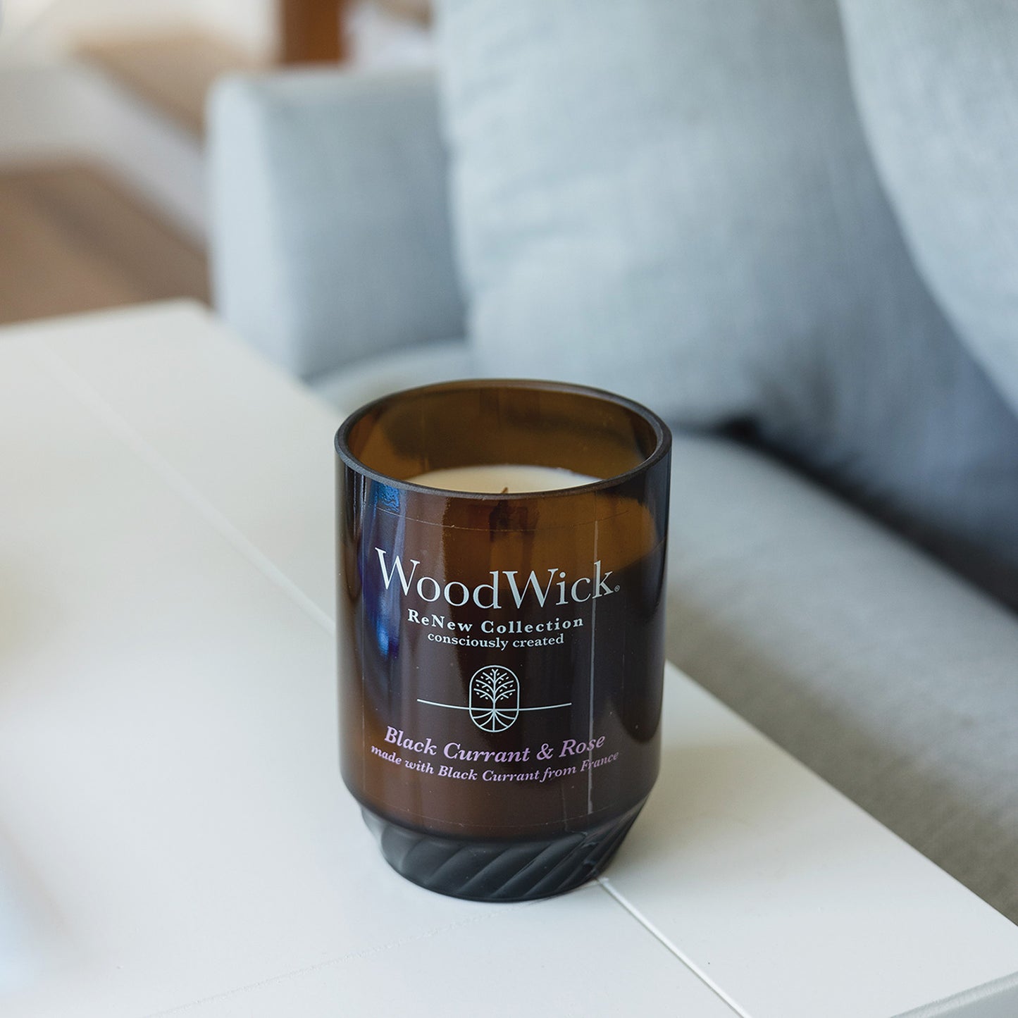 Woodwick Renew Blackcurrant & Rose Large Candle