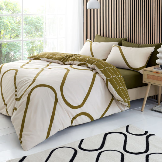Catherine Lansfield Linear Curve Olive Green Geometric Duvet Set