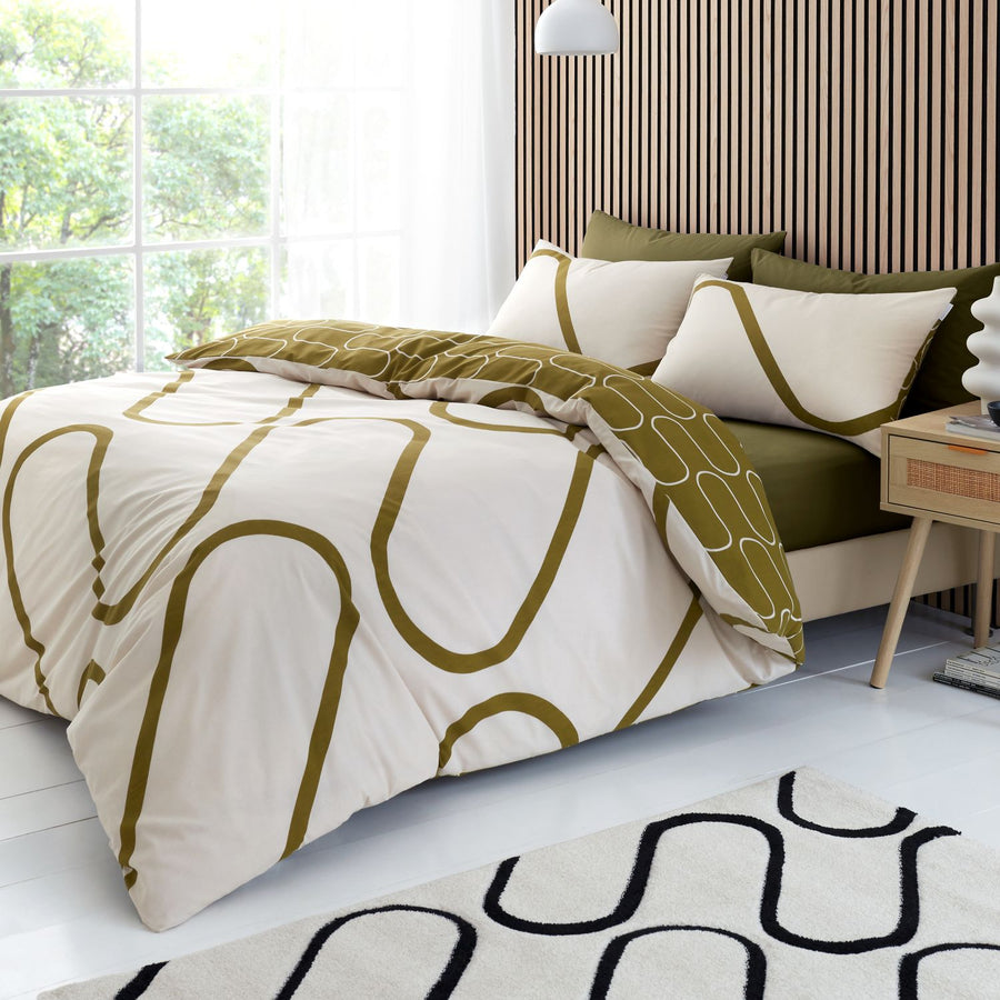Catherine Lansfield Linear Curve Olive Green Geometric Duvet Set