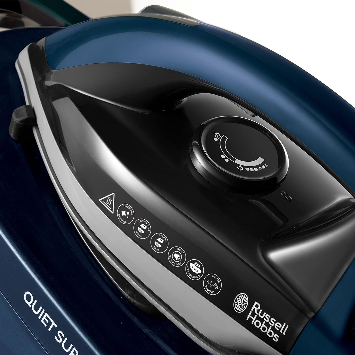 Russell Hobbs Quiet Super Steam Generator 1.8L