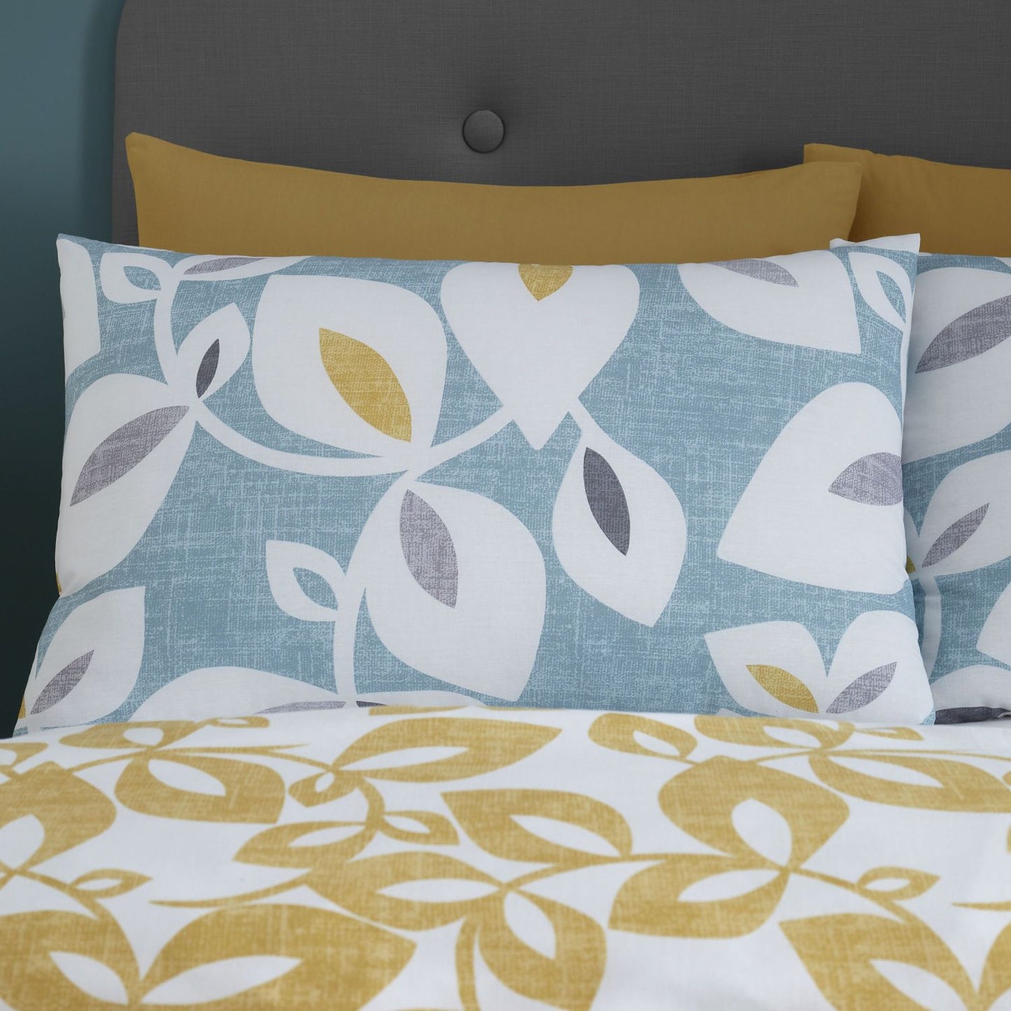 Catherine Lansfield Inga Leaf Teal Reversible Duvet Set