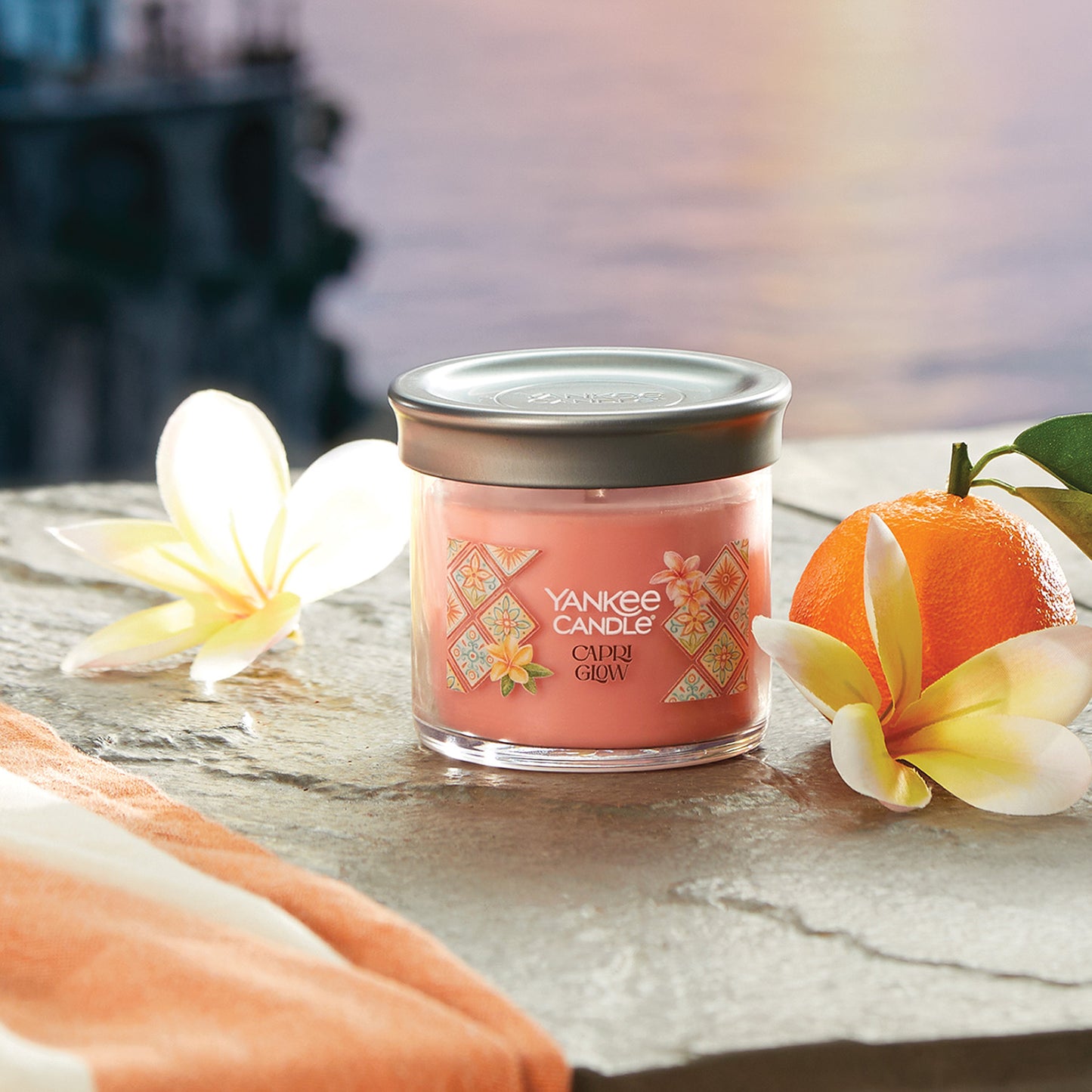 Yankee Candle Capri Glow Signature Small Tumbler Candle