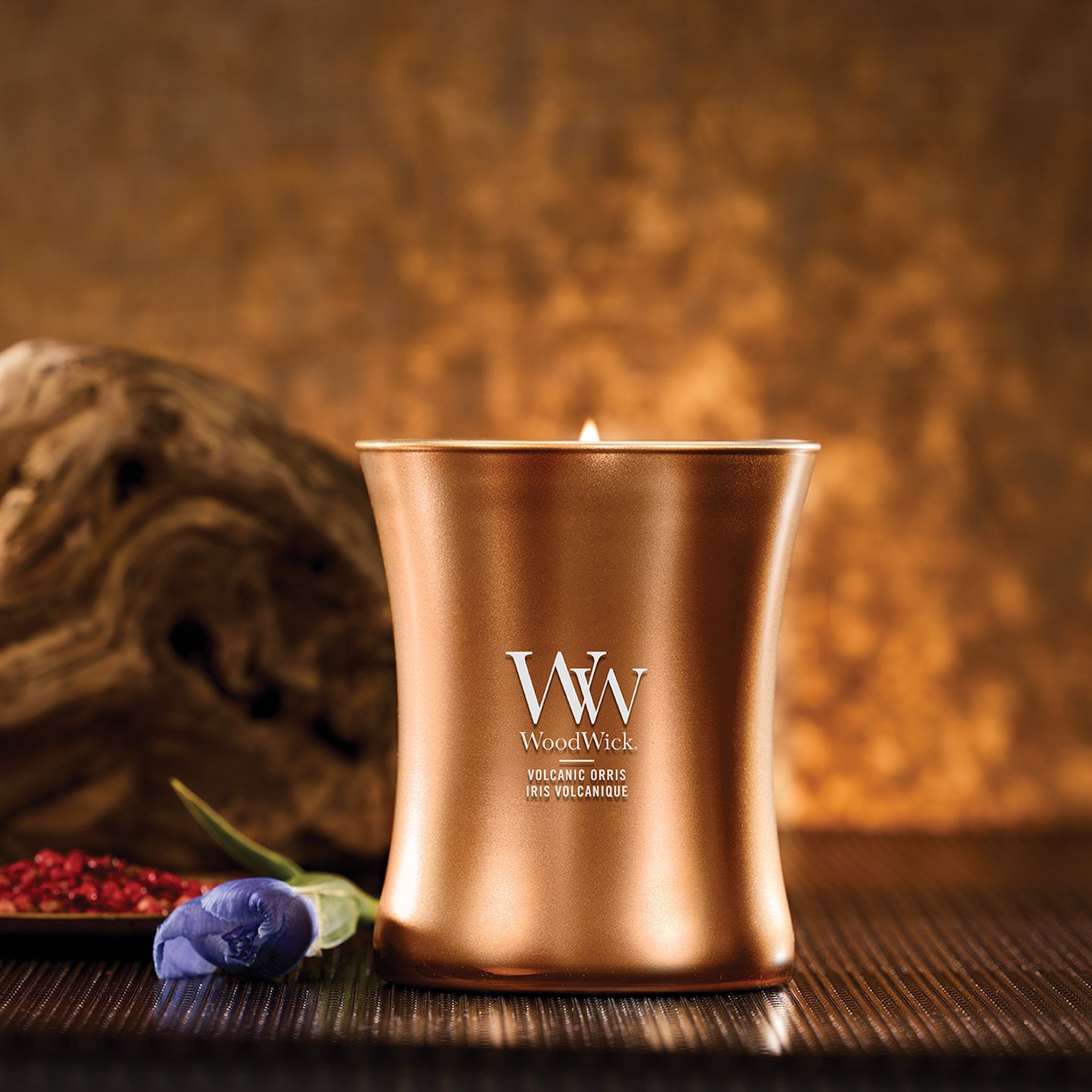 Woodwick Volcanic Orris Medium Hourglass Candle