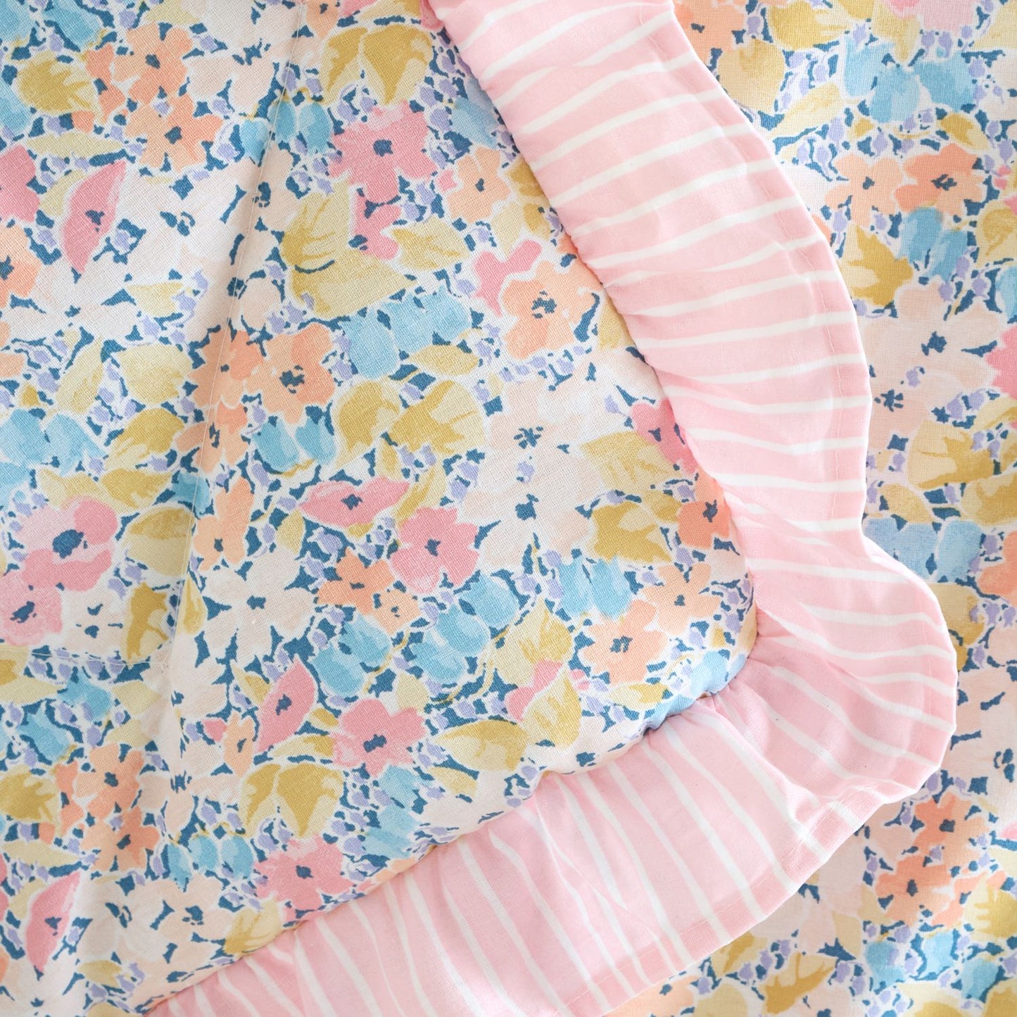 Catherine Lansfield Darcy Pink Floral Reversible Bedspread