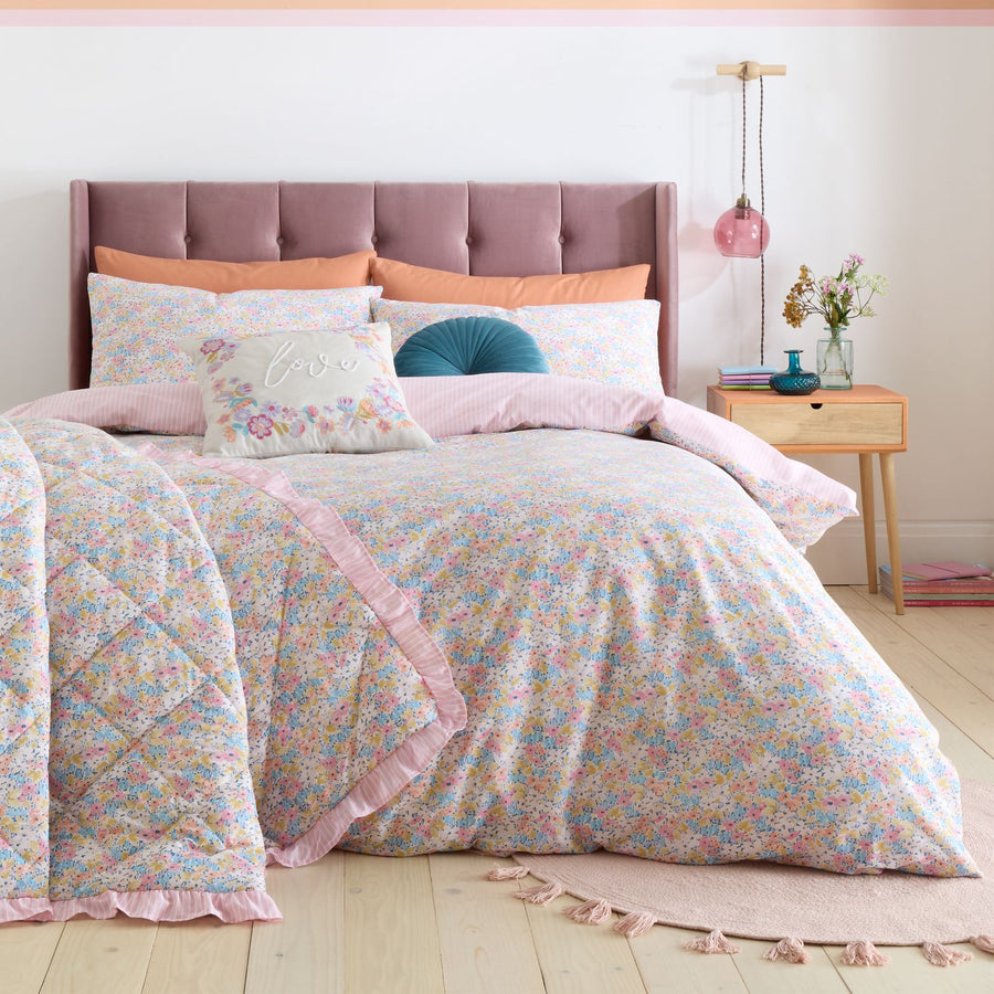 Catherine Lansfield Darcy Pink Floral Reversible Duvet Set