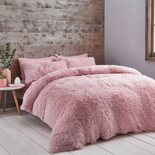 Catherine Lansfield Cuddly Deep Pile Blush Faux Fur Duvet Set