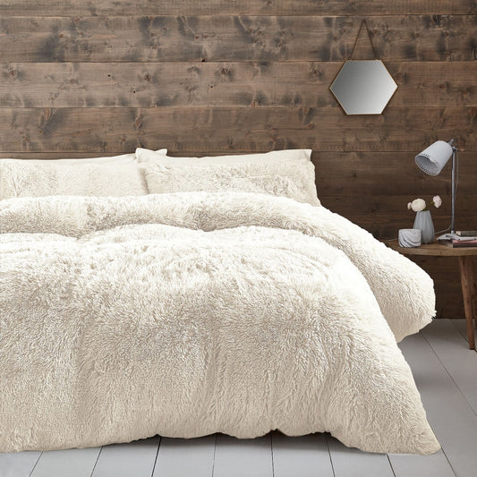 Catherine Lansfield Cuddly Deep Pile Cream Faux Fur Duvet Set
