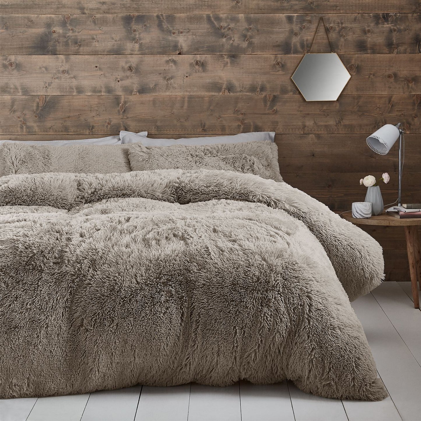 Catherine Lansfield Cuddly Deep Pile Natural Faux Fur Duvet Set