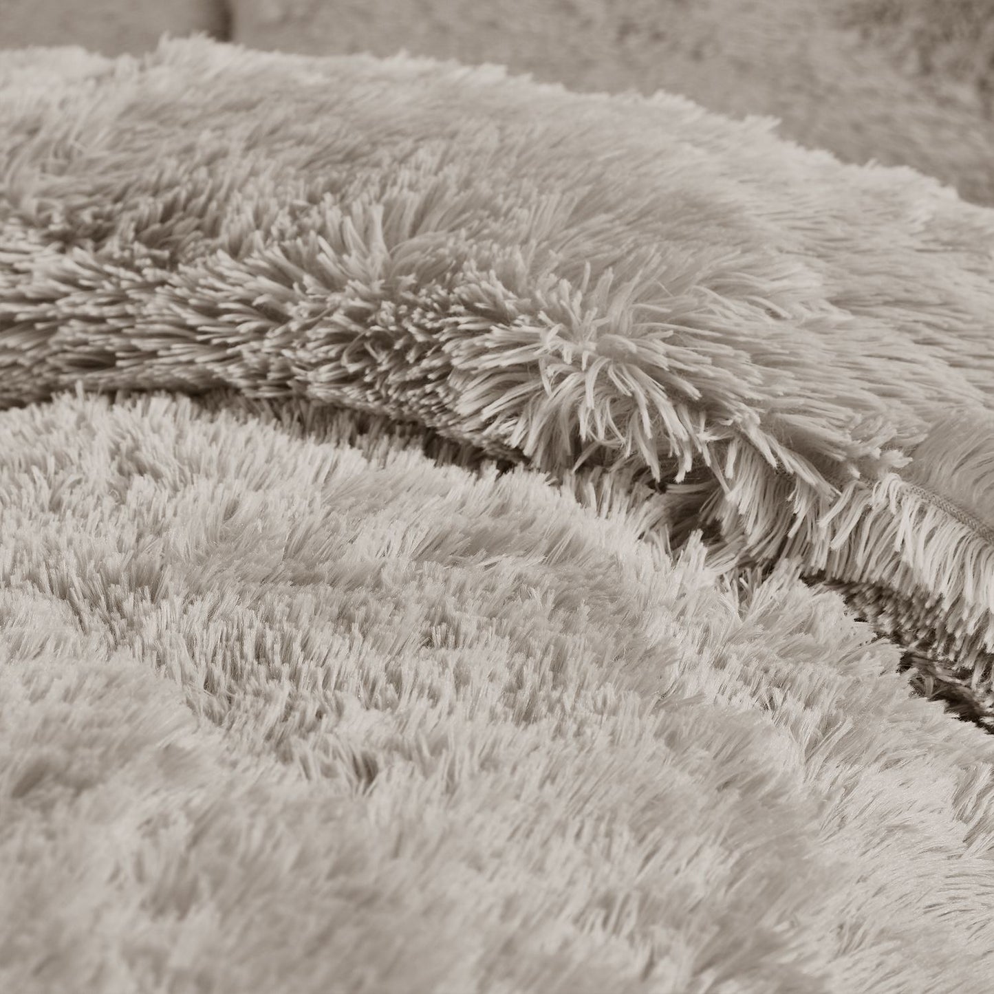 Catherine Lansfield Cuddly Deep Pile Natural Faux Fur Duvet Set