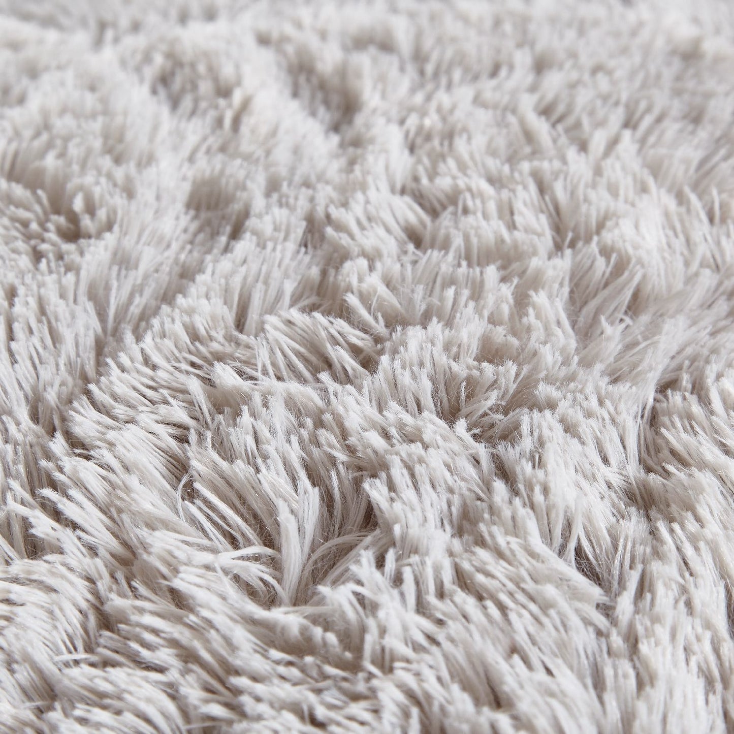 Catherine Lansfield Cuddly Deep Pile Silver Faux Fur Duvet Set