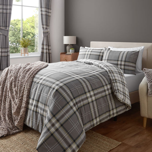 Catherine Lansfield Kelso Charcoal Check Reversible Duvet Set