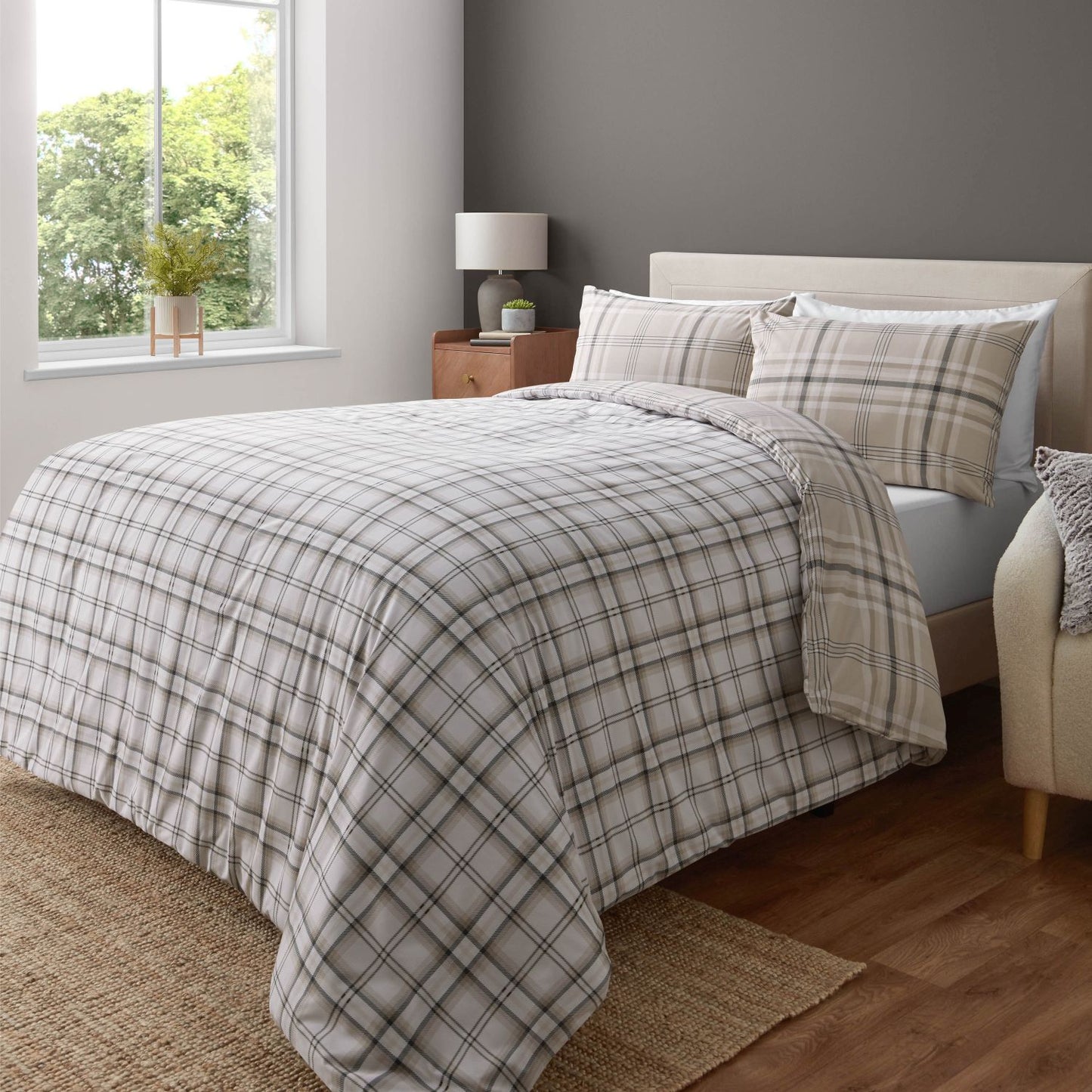 Catherine Lansfield Kelso Natural Check Reversible Duvet Set