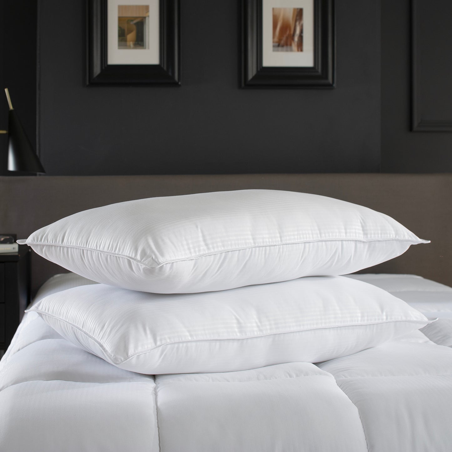 The Lyndon Company Premium Hotel Pillow Pair - Medium Support