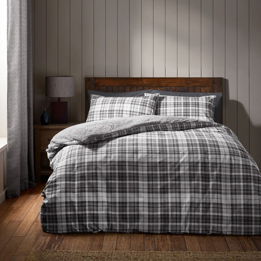 Catherine Lansfield Cosy Sherpa Fleece Grey Check Duvet Set