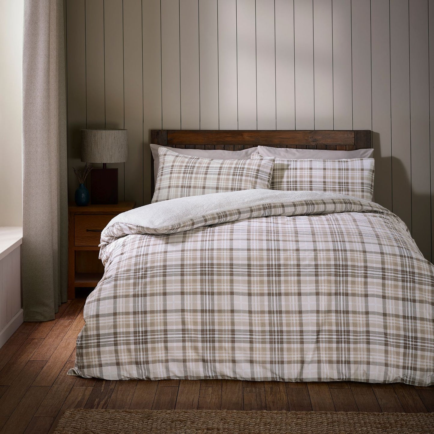 Catherine Lansfield Cosy Sherpa Fleece Natural Check Duvet Set