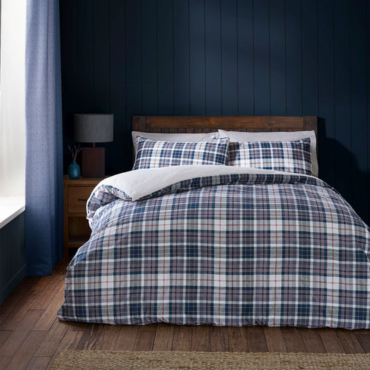 Catherine Lansfield Cosy Sherpa Fleece Navy Check Duvet Set