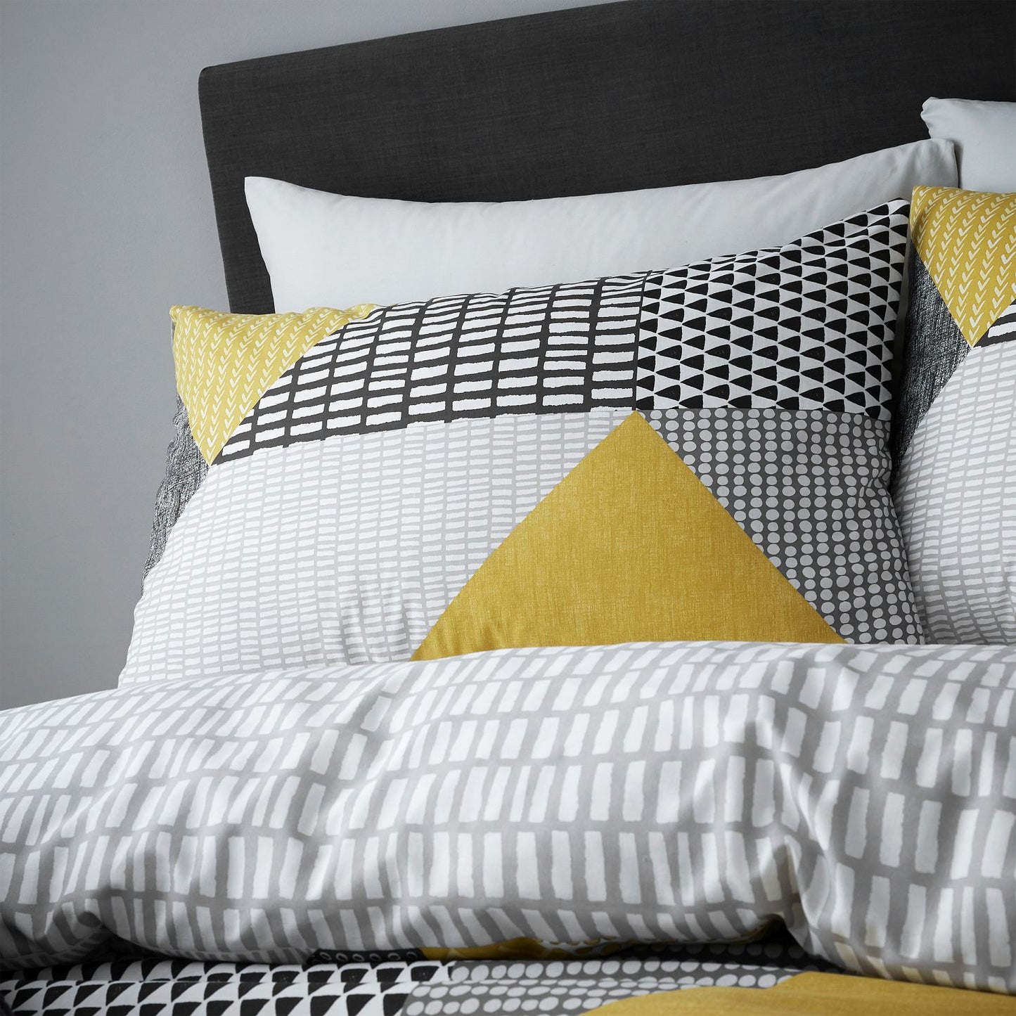 Catherine Lansfield Larsson Ochre Yellow Geo Reversible Duvet Set