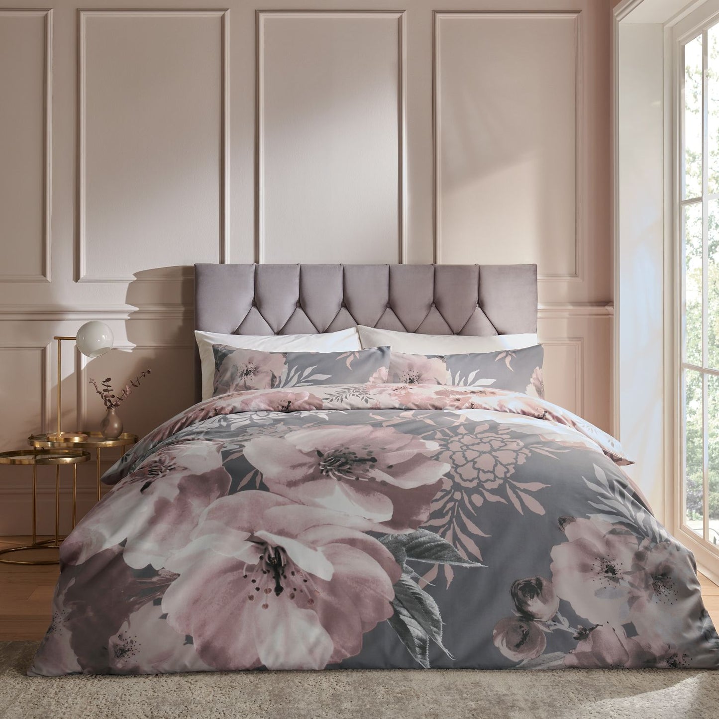 Catherine Lansfield Dramatic Floral Grey Reversible Duvet Set
