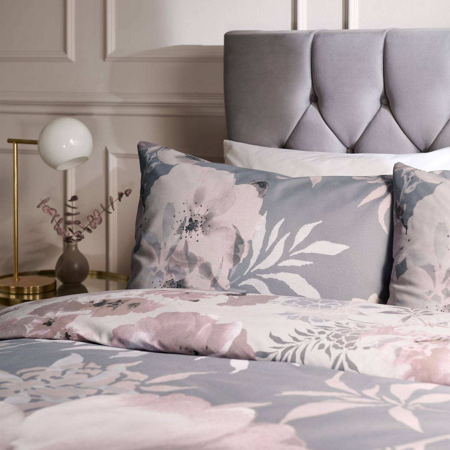 Catherine Lansfield Dramatic Floral Grey Reversible Duvet Set