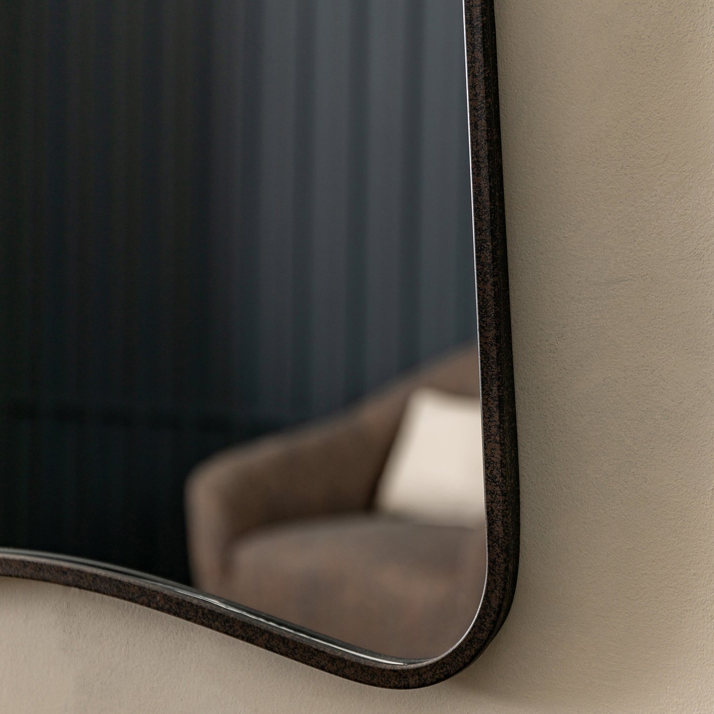 Kurva Black Rectangle Mirror