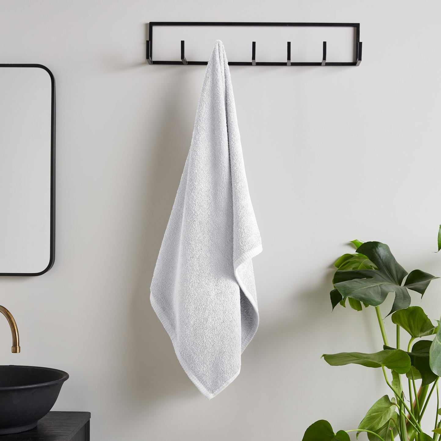 Catherine Lansfield Quick Dry White Cotton Towels