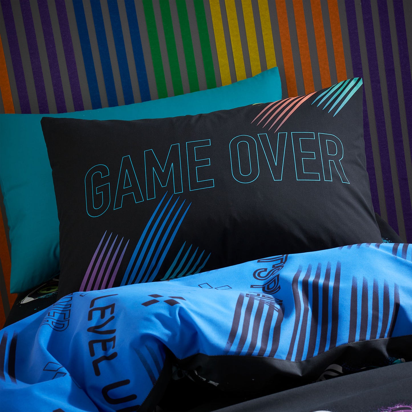 Catherine Lansfield Black Game Over Reversible Duvet Set