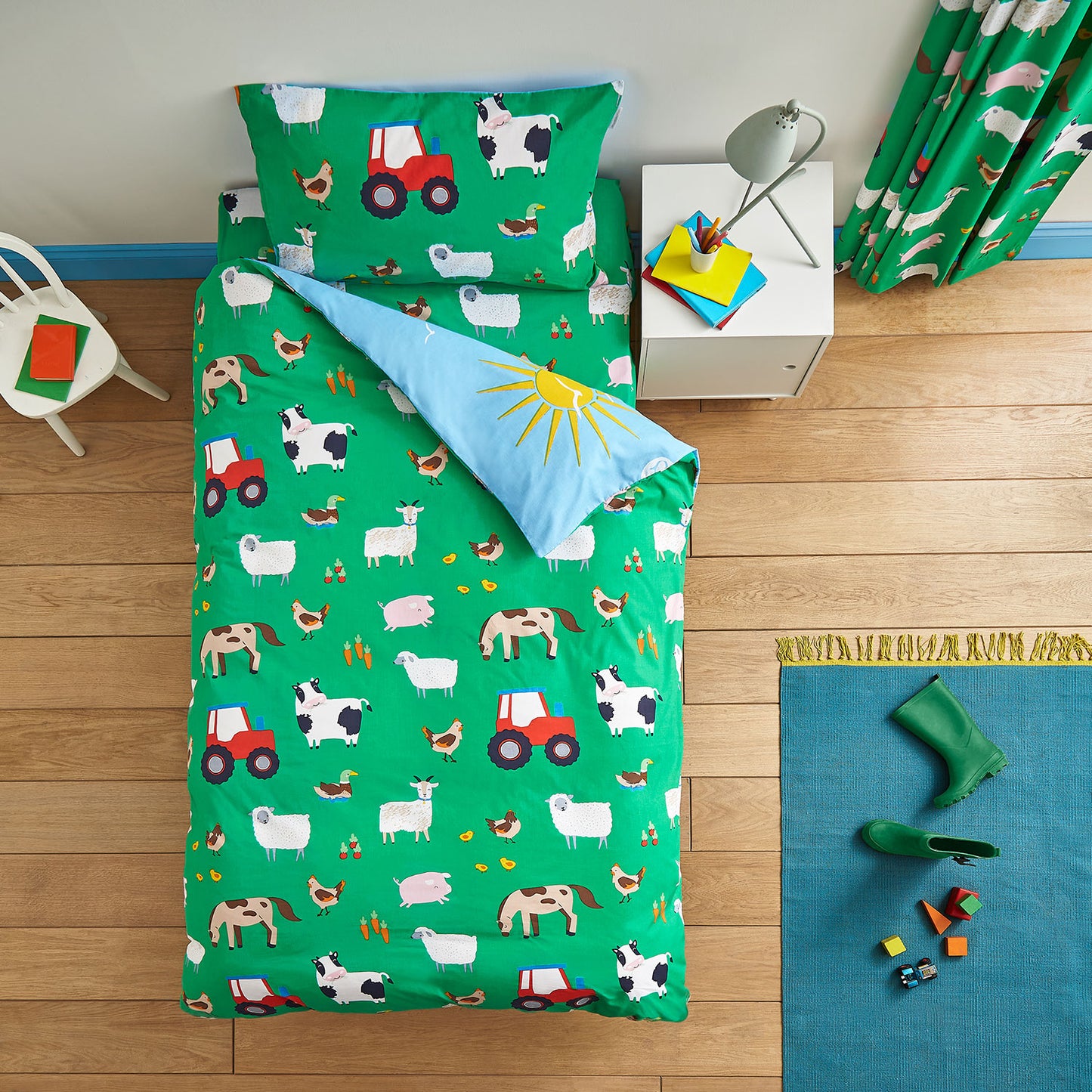 Catherine Lansfield Blue Farmyard Animals Reversible Duvet Set