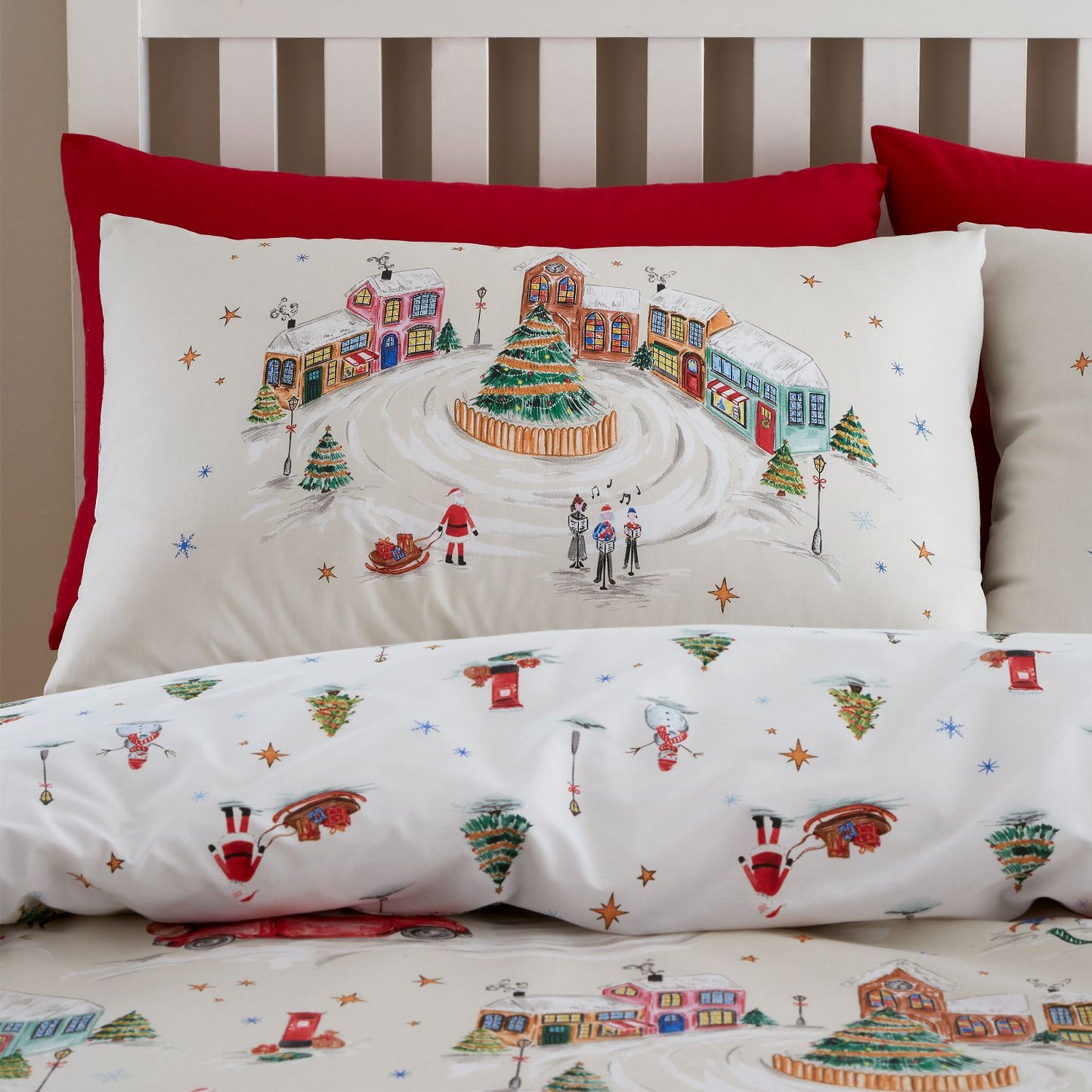 Catherine Lansfield Christmas Town Reversible Duvet Set