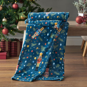 Catherine Lansfield Christmas Nutcracker Green Fleece Cosy Throw