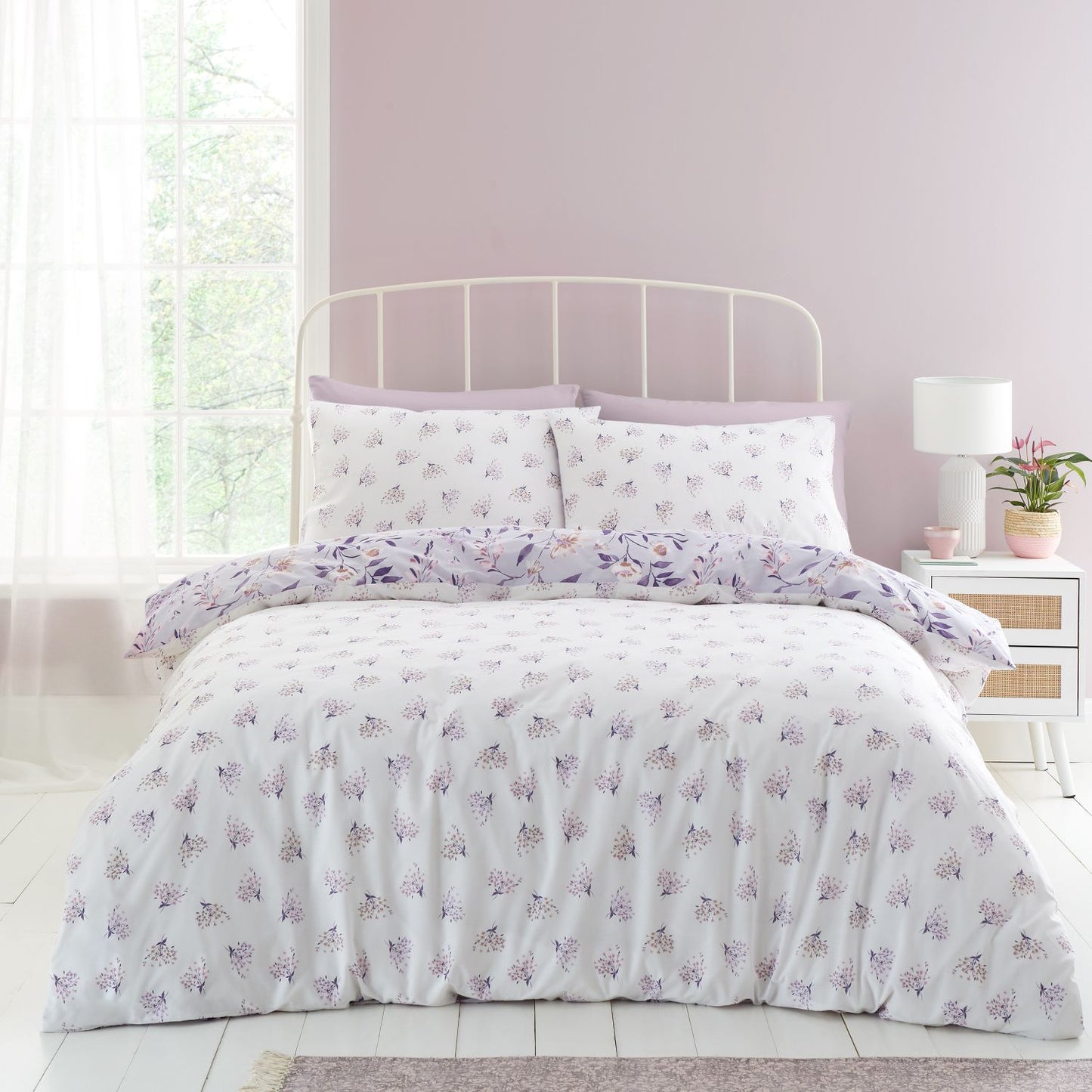 Catherine Lansfield Isadora Lilac Floral Reversible Duvet Set