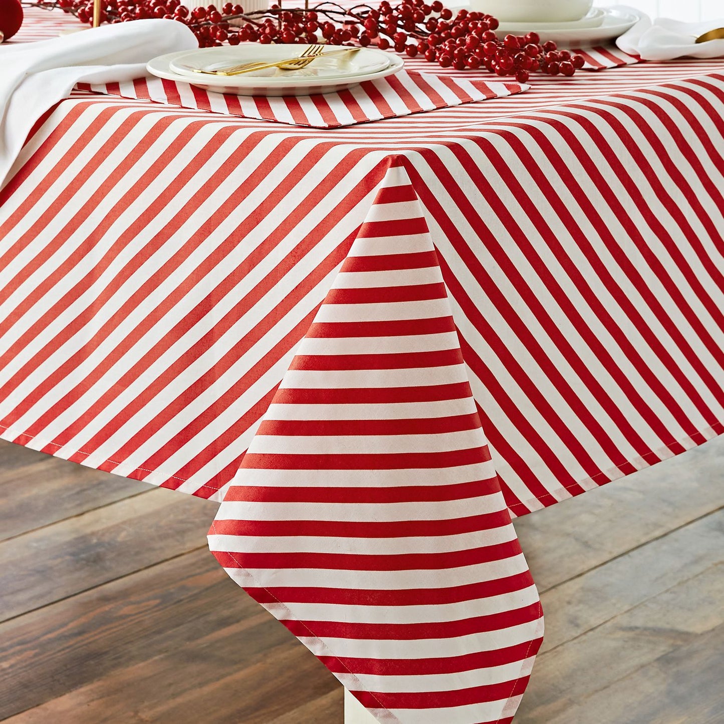 Catherine Lansfield Christmas Candy Cane Red Cotton Table Cloth