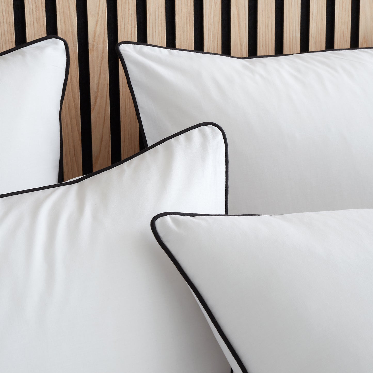 Style Sisters Piped White Cotton Percale 180TC Duvet Set