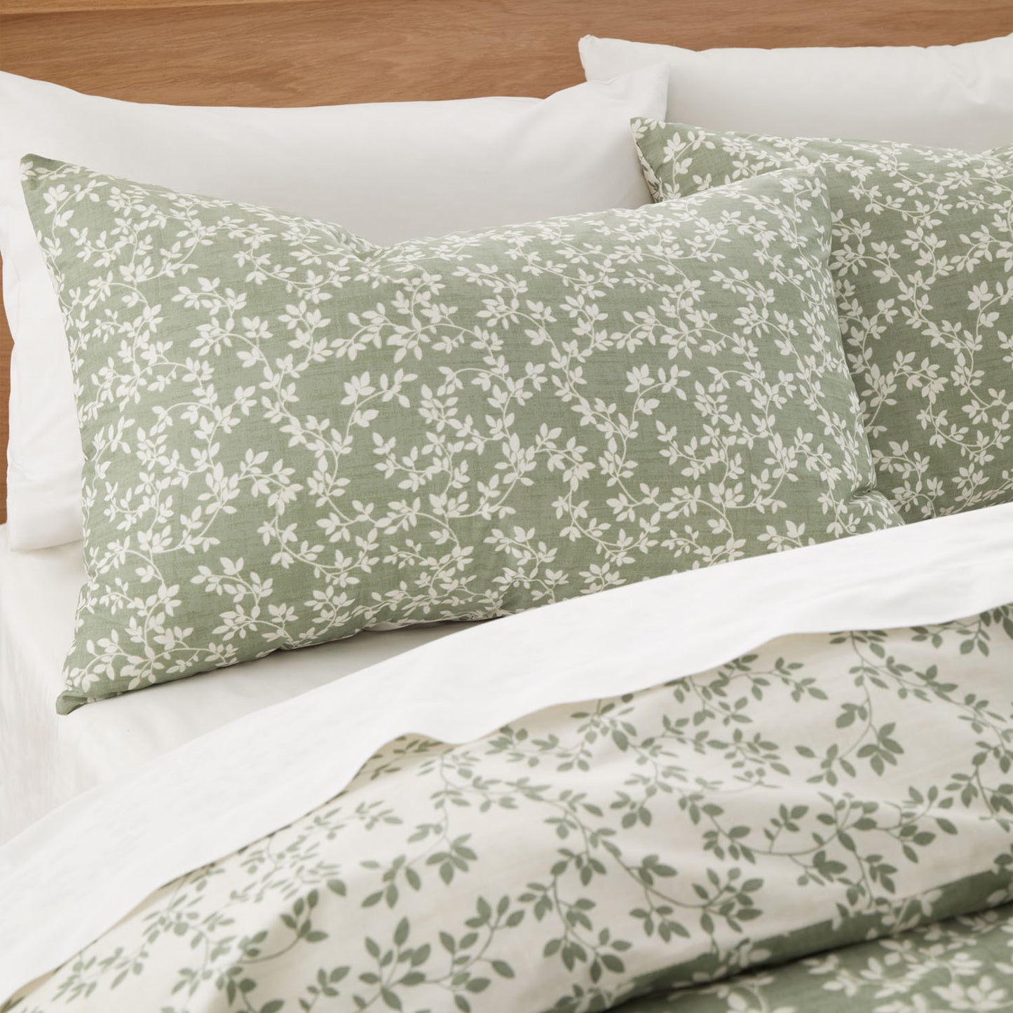 Bianca Shadow Leaves Soft Green 200TC Cotton Duvet Set
