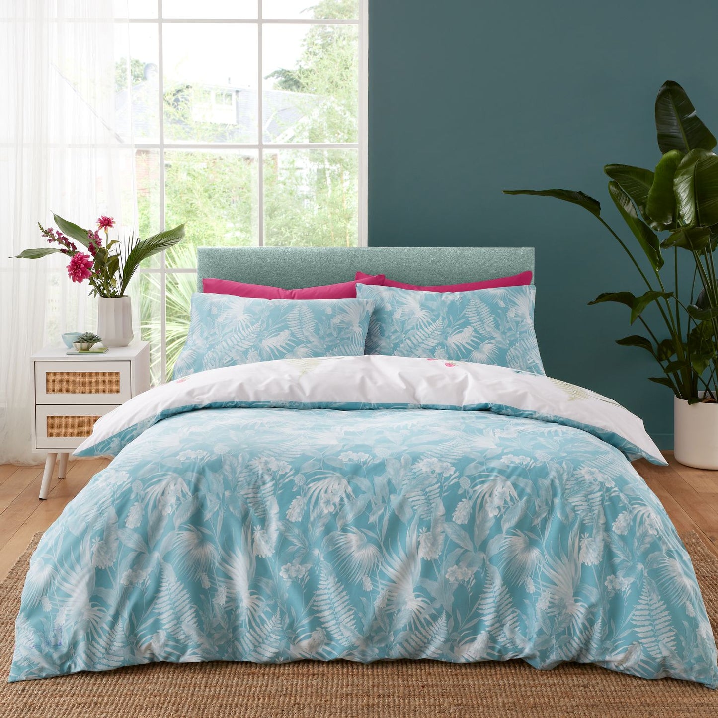 Catherine Lansfield Aruba Green Tropical Floral Reversible Duvet Set